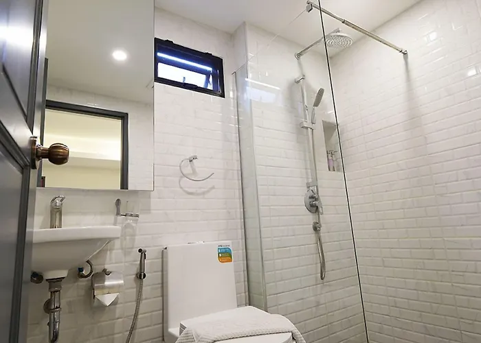Roomquest Sukhumvit36 Bts Thonglor 3* Bangkok