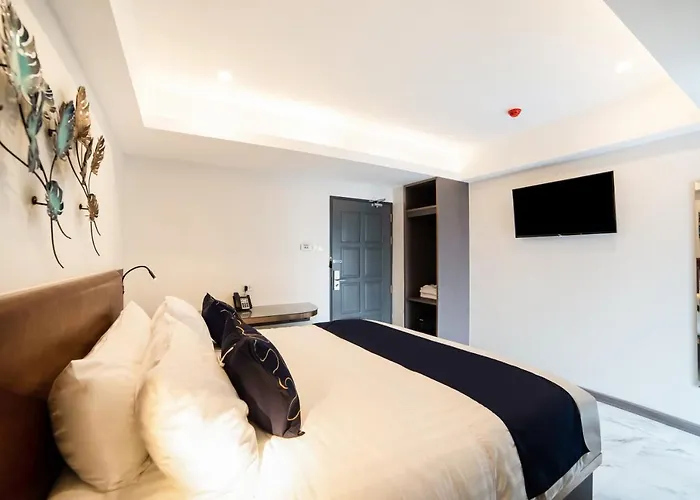 Roomquest Sukhumvit36 Bts Thonglor Hotel
