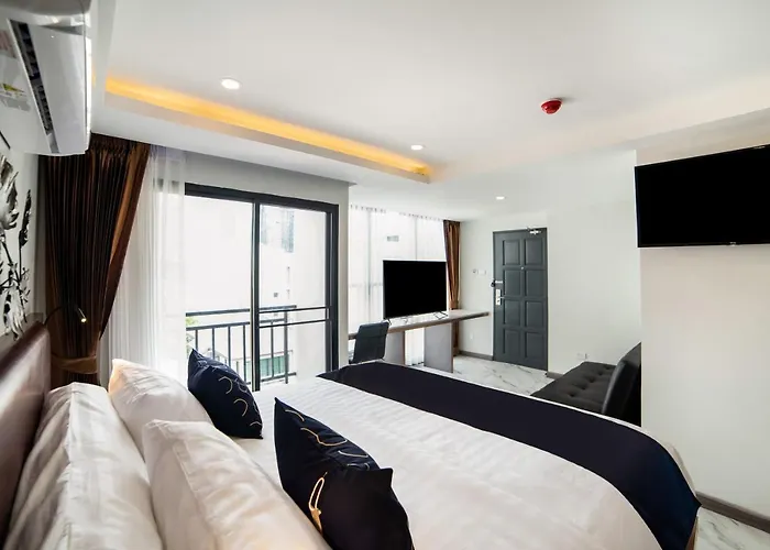 Roomquest Sukhumvit36 Bts Thonglor 3*